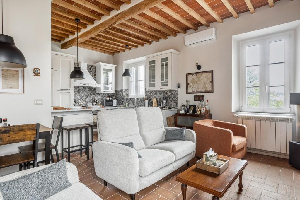GuestHost - Casa Carlotta - Lovely and Roomy Apartment – Lucca