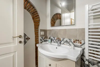GuestHost - Casa Carlotta - Lovely and Roomy Apartment – Foto’s 8